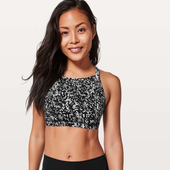 Lululemon Slide With Me Bra size 10 - Picture 2 of 10